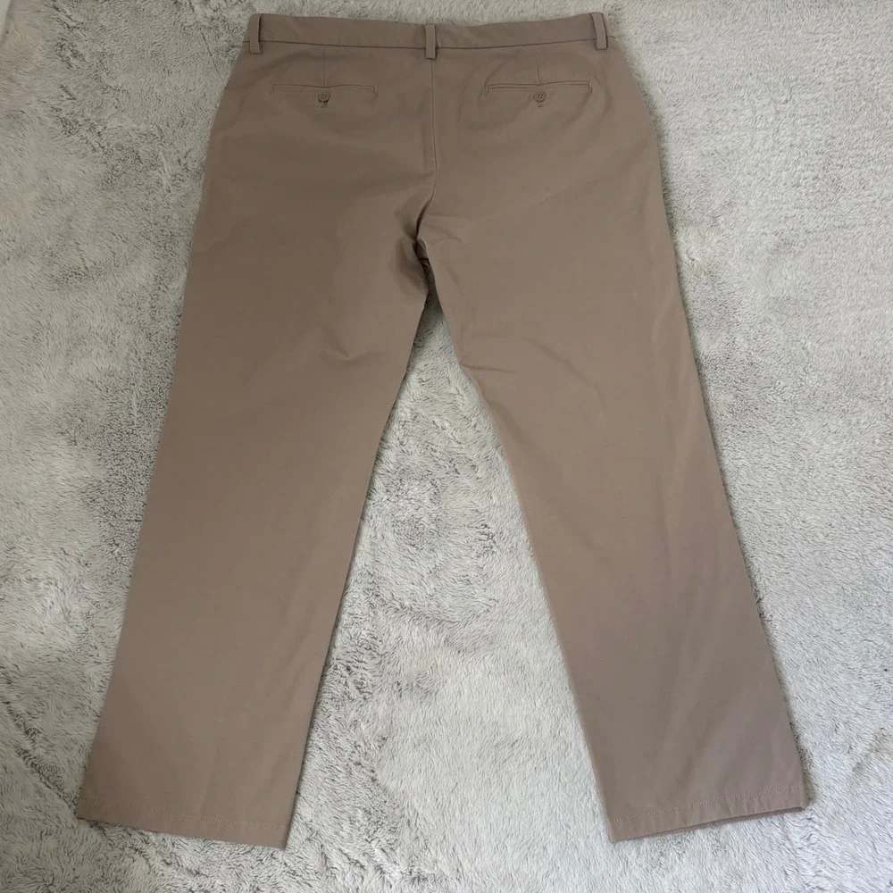 Vineyard Vines On The Go Pant Mens 38x30 Khaki Tan Performance Chino Stretch